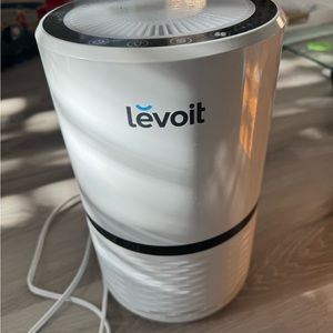 Levoit LV-H132 air purifier